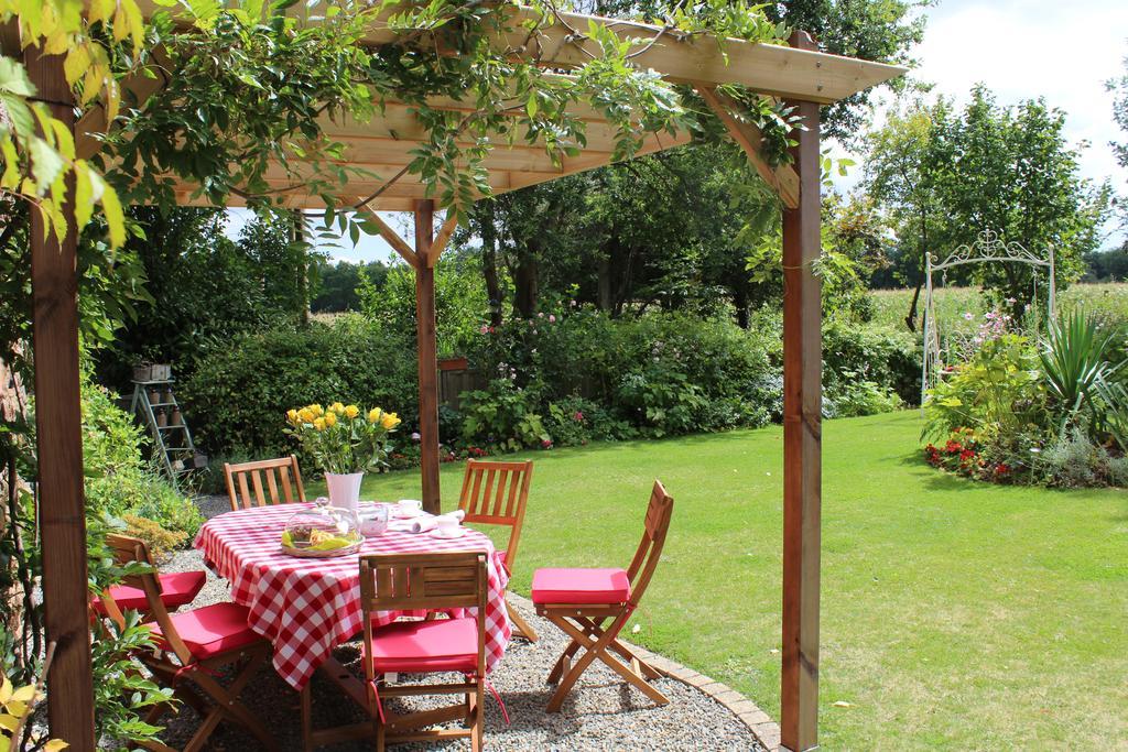 Plouasne Le Domaine De L'Arche Bed & Breakfast エクステリア 写真